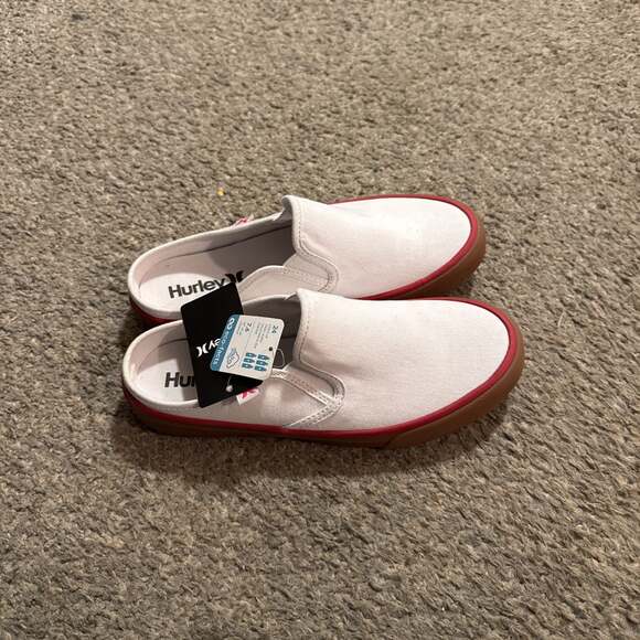 Hurley - Picture 2 of 4